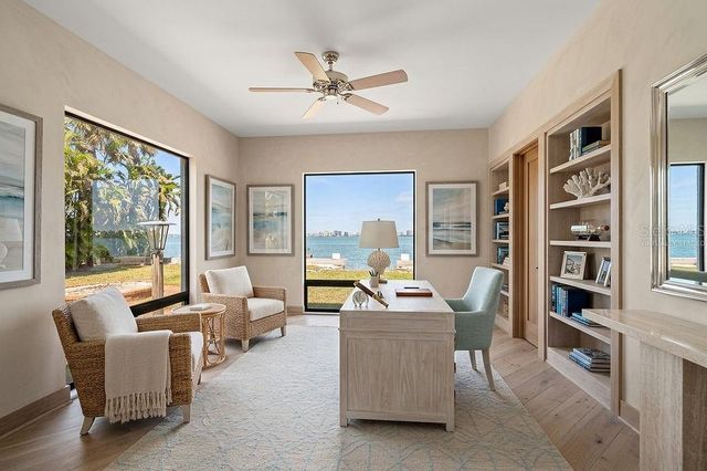 679 NORSOTA WAY, Sarasota, FL 34242