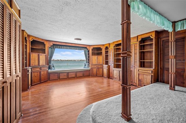 679 NORSOTA WAY, Sarasota, FL 34242