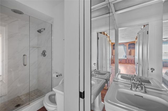 679 NORSOTA WAY, Sarasota, FL 34242