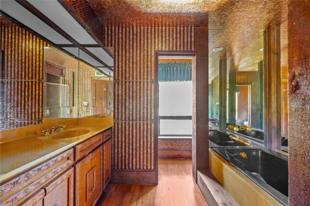 679 NORSOTA WAY, Sarasota, FL 34242