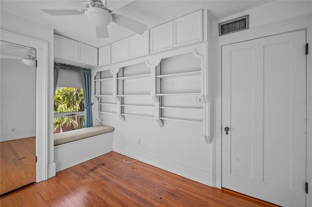 679 NORSOTA WAY, Sarasota, FL 34242