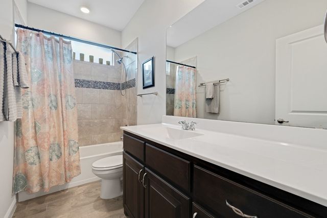 1100 Bowes Court, Fort Worth, TX 76247