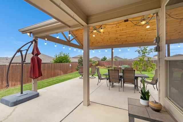 1100 Bowes Court, Fort Worth, TX 76247