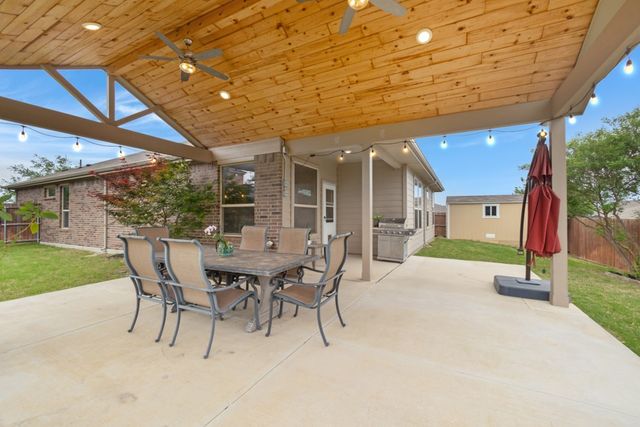 1100 Bowes Court, Fort Worth, TX 76247