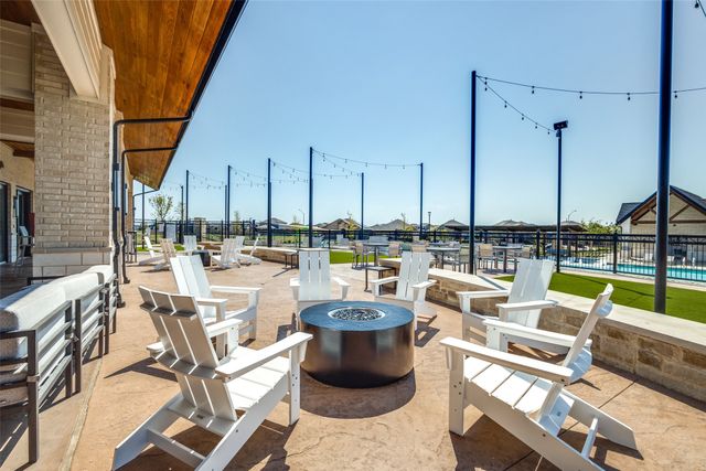 1100 Bowes Court, Fort Worth, TX 76247