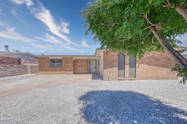10436 ORPHEUS Drive, El Paso, TX 79924