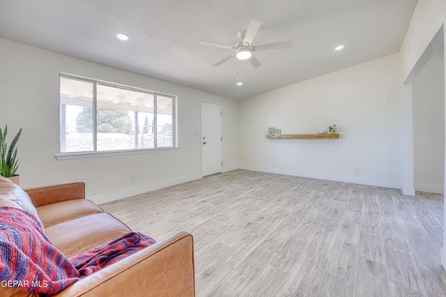 10436 ORPHEUS Drive, El Paso, TX 79924