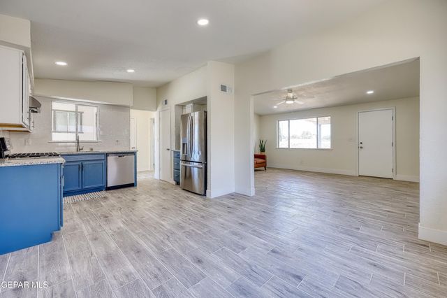10436 ORPHEUS Drive, El Paso, TX 79924