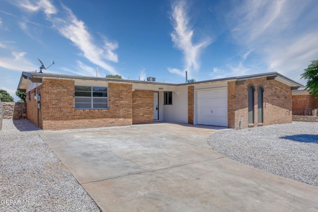 10436 ORPHEUS Drive, El Paso, TX 79924