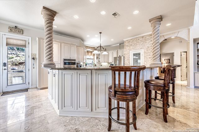 112 Los Colinas, Spring Branch, TX 78070