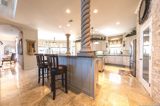 112 Los Colinas, Spring Branch, TX 78070