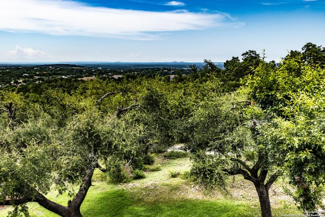 112 Los Colinas, Spring Branch, TX 78070