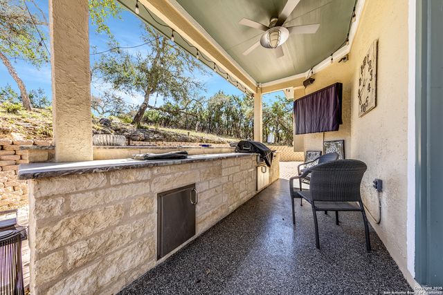 112 Los Colinas, Spring Branch, TX 78070