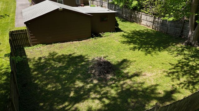 865 Riverside Drive, South Elgin, IL 60177