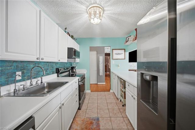 3558 Shore Dr Apt 109, Virginia Beach, VA 23455