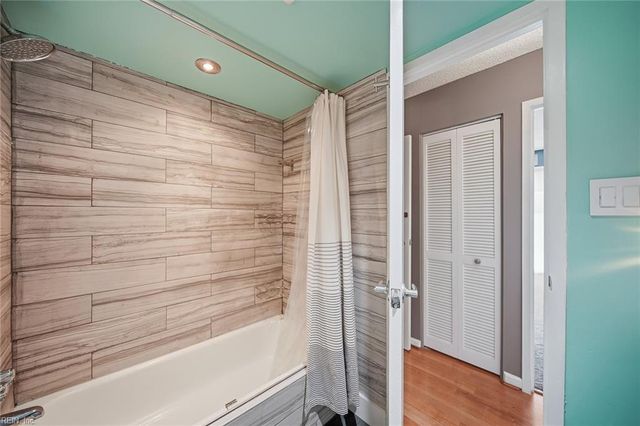3558 Shore Dr Apt 109, Virginia Beach, VA 23455
