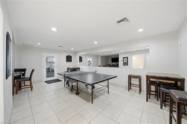 3558 Shore Dr Apt 109, Virginia Beach, VA 23455