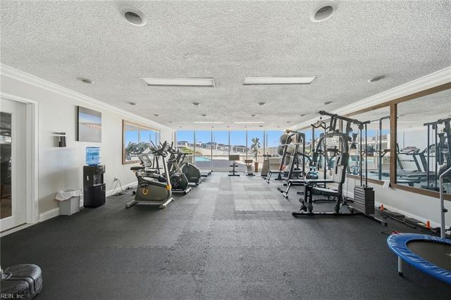 3558 Shore Dr Apt 109, Virginia Beach, VA 23455
