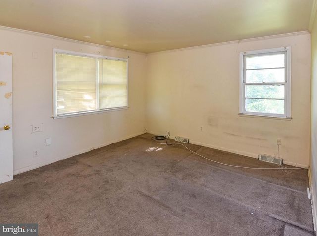 4510 OLD COURT RD, Baltimore, MD 21208