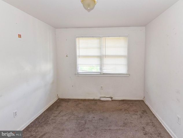 4510 OLD COURT RD, Baltimore, MD 21208