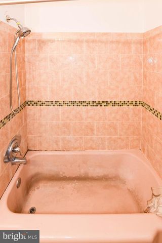4510 OLD COURT RD, Baltimore, MD 21208