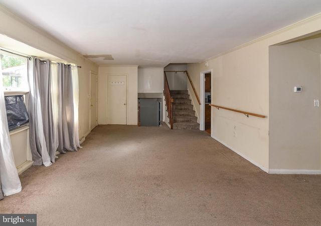4510 OLD COURT RD, Baltimore, MD 21208
