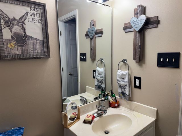 30 Willard Street, Ward, AR 72176