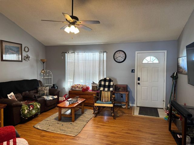 30 Willard Street, Ward, AR 72176