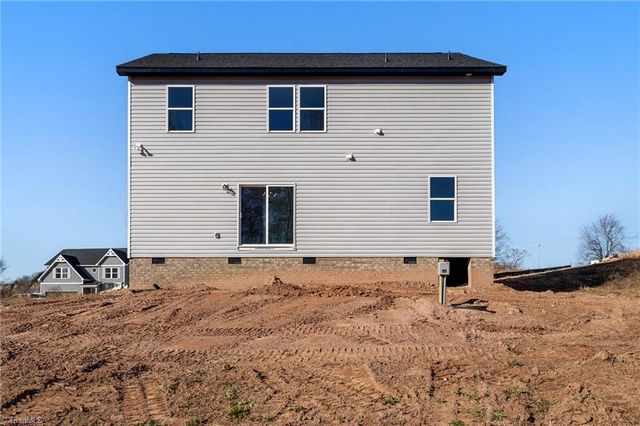 109 Indian Wells Court, Harmony, NC 28634