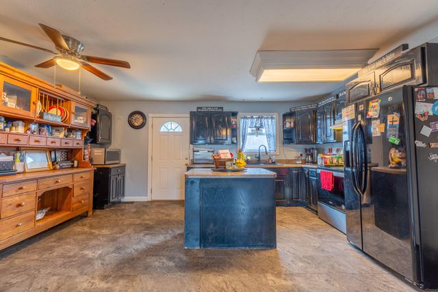 375 Canterbury Drive, Science Hill, KY 42553