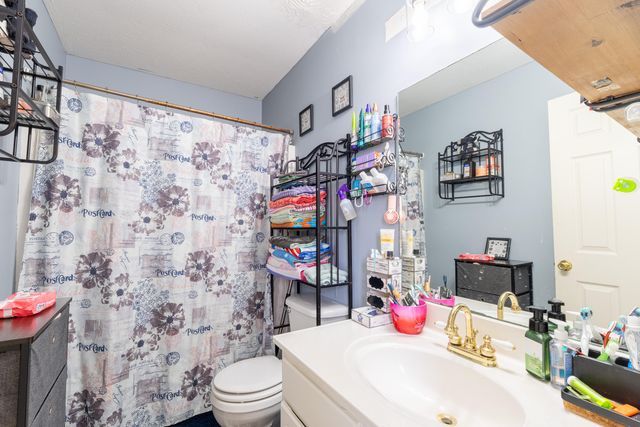 375 Canterbury Drive, Science Hill, KY 42553