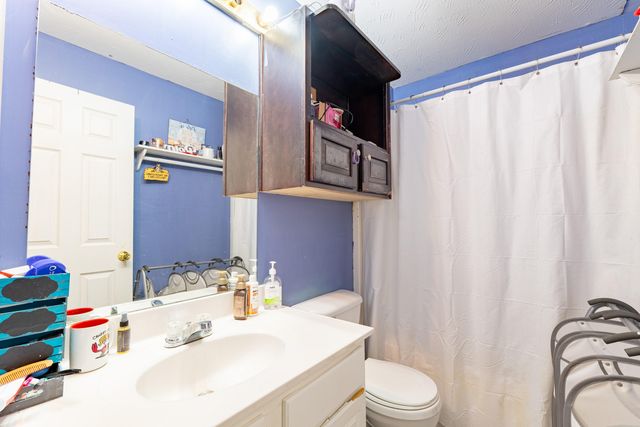 375 Canterbury Drive, Science Hill, KY 42553