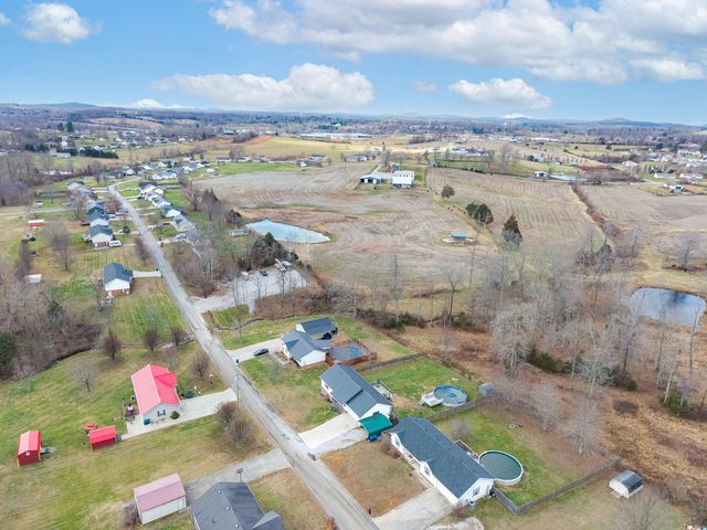 375 Canterbury Drive, Science Hill, KY 42553