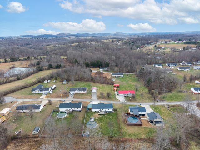 375 Canterbury Drive, Science Hill, KY 42553