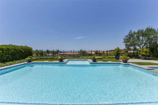 7 Via Brezza, Newport Coast, CA 92657