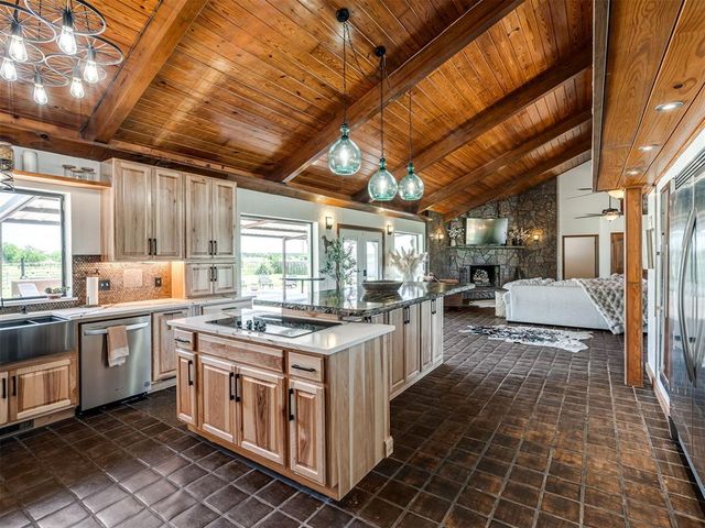 2701 60th NW Avenue, Norman, OK 73072