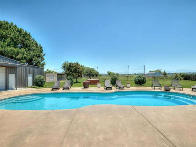 2701 60th NW Avenue, Norman, OK 73072