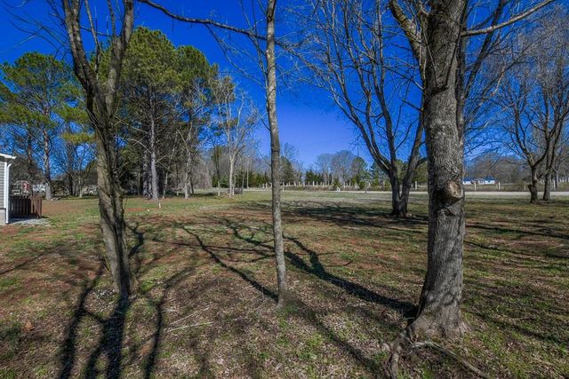 285 Trotters Way, Jefferson, GA 30549