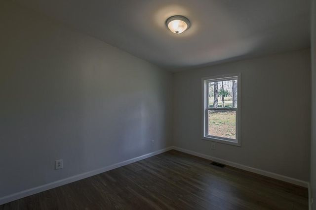 285 Trotters Way, Jefferson, GA 30549