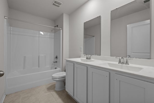 328 Emery Oak Dr., Murrells Inlet, SC 29576