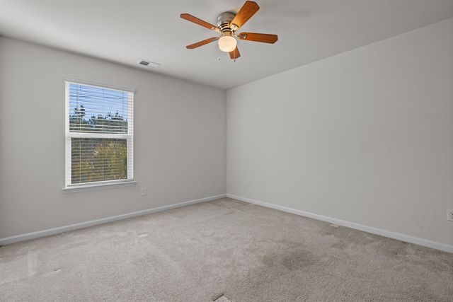 328 Emery Oak Dr., Murrells Inlet, SC 29576