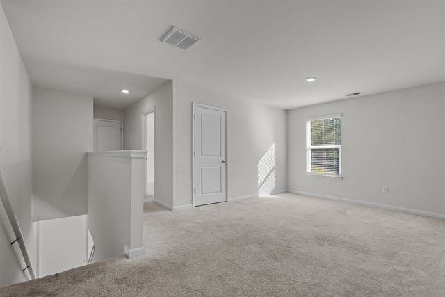 328 Emery Oak Dr., Murrells Inlet, SC 29576