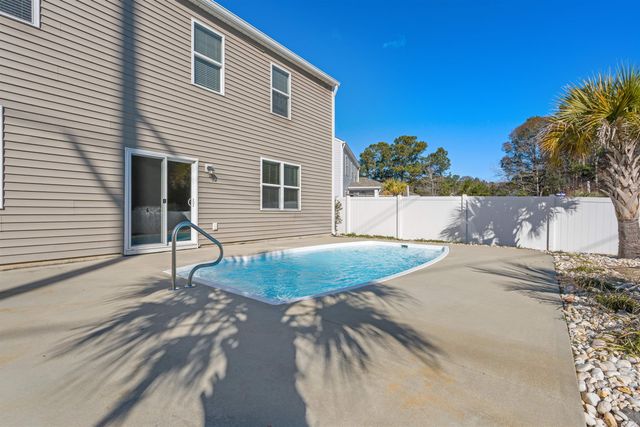 328 Emery Oak Dr., Murrells Inlet, SC 29576