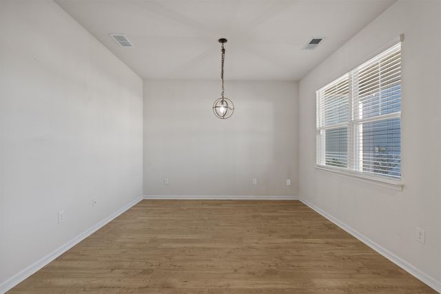 328 Emery Oak Dr., Murrells Inlet, SC 29576