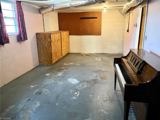 2704 Stokes Ferry Road, Salisbury, NC 28146