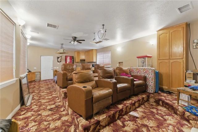 20130 Monte Vista Lane, Apple Valley, CA 92308