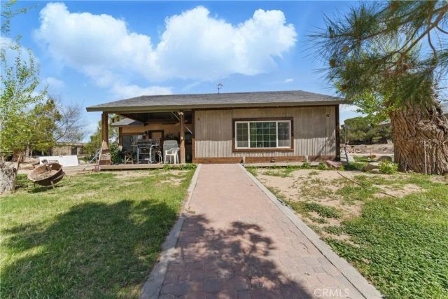 20130 Monte Vista Lane, Apple Valley, CA 92308