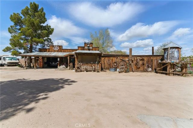 20130 Monte Vista Lane, Apple Valley, CA 92308