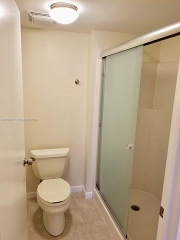 21950 Soundview Ter 209, Boca Raton, FL 33433