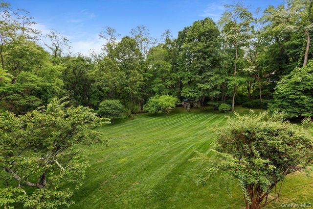 107 Tower Hill Road, Briarcliff Manor, NY 10510